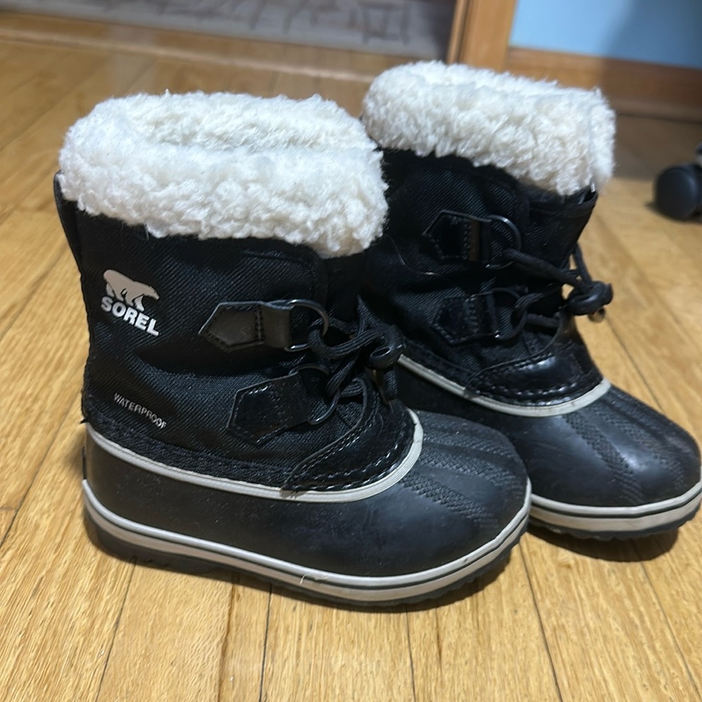 Kids Sorel Snow Boots